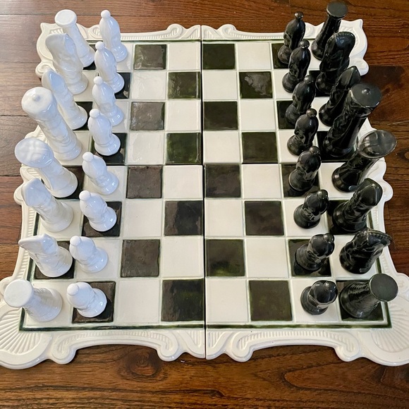 Glass Chess Set RARE - Picture 7 of 10